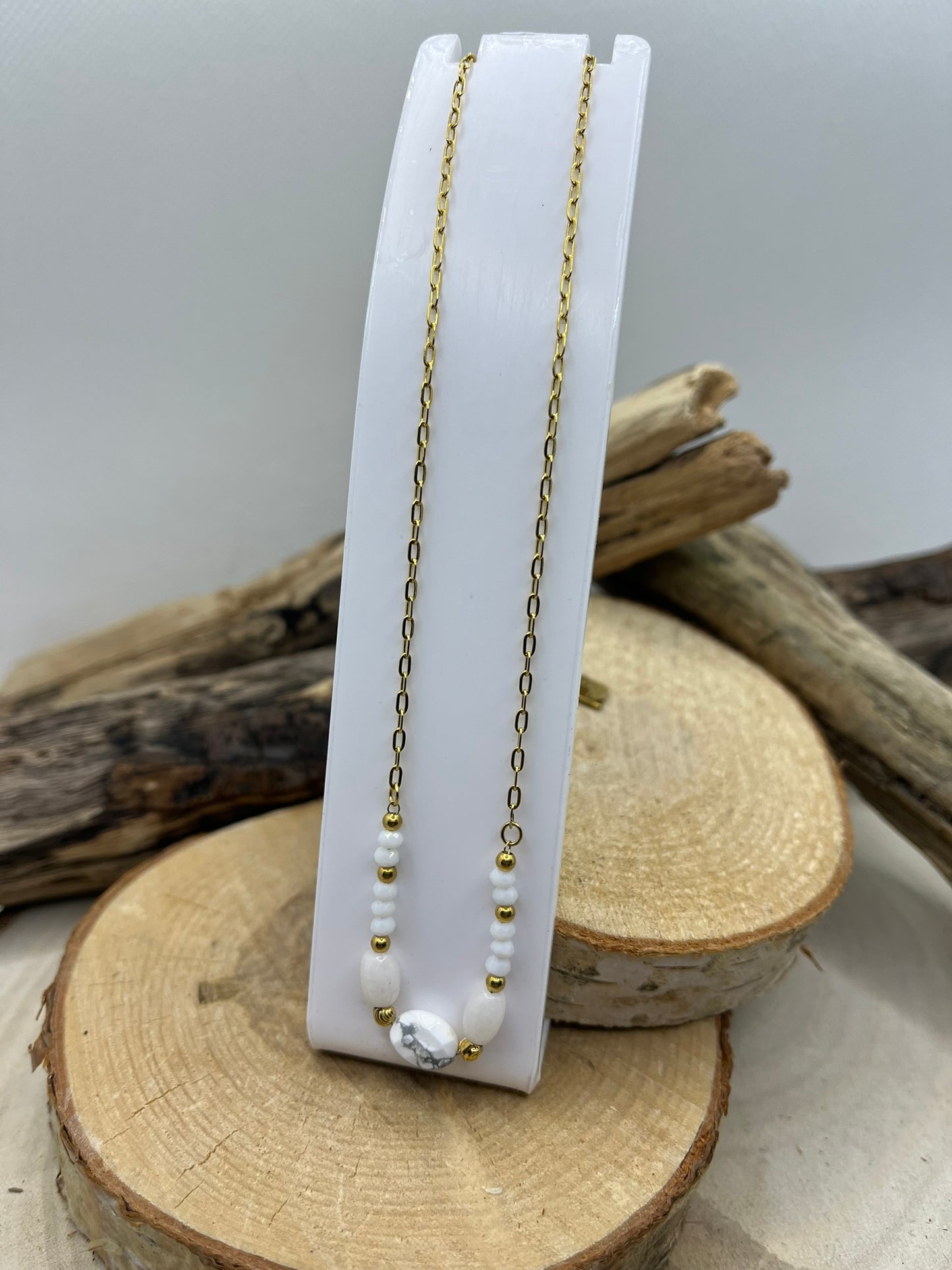 Collier Chaine fine en Acier inoxydable Doré - Perles en Pierres Naturelles