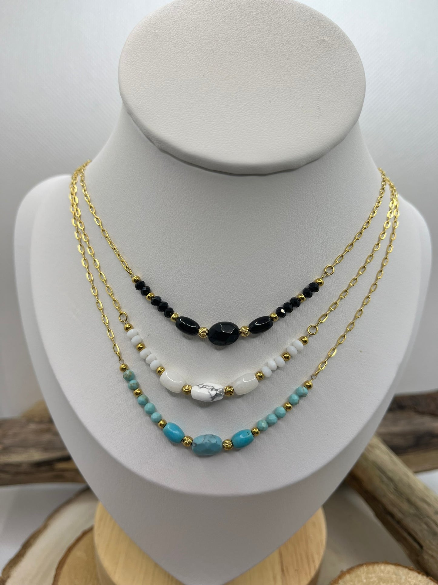 Collier Chaine fine en Acier inoxydable Doré - Perles en Pierres Naturelles