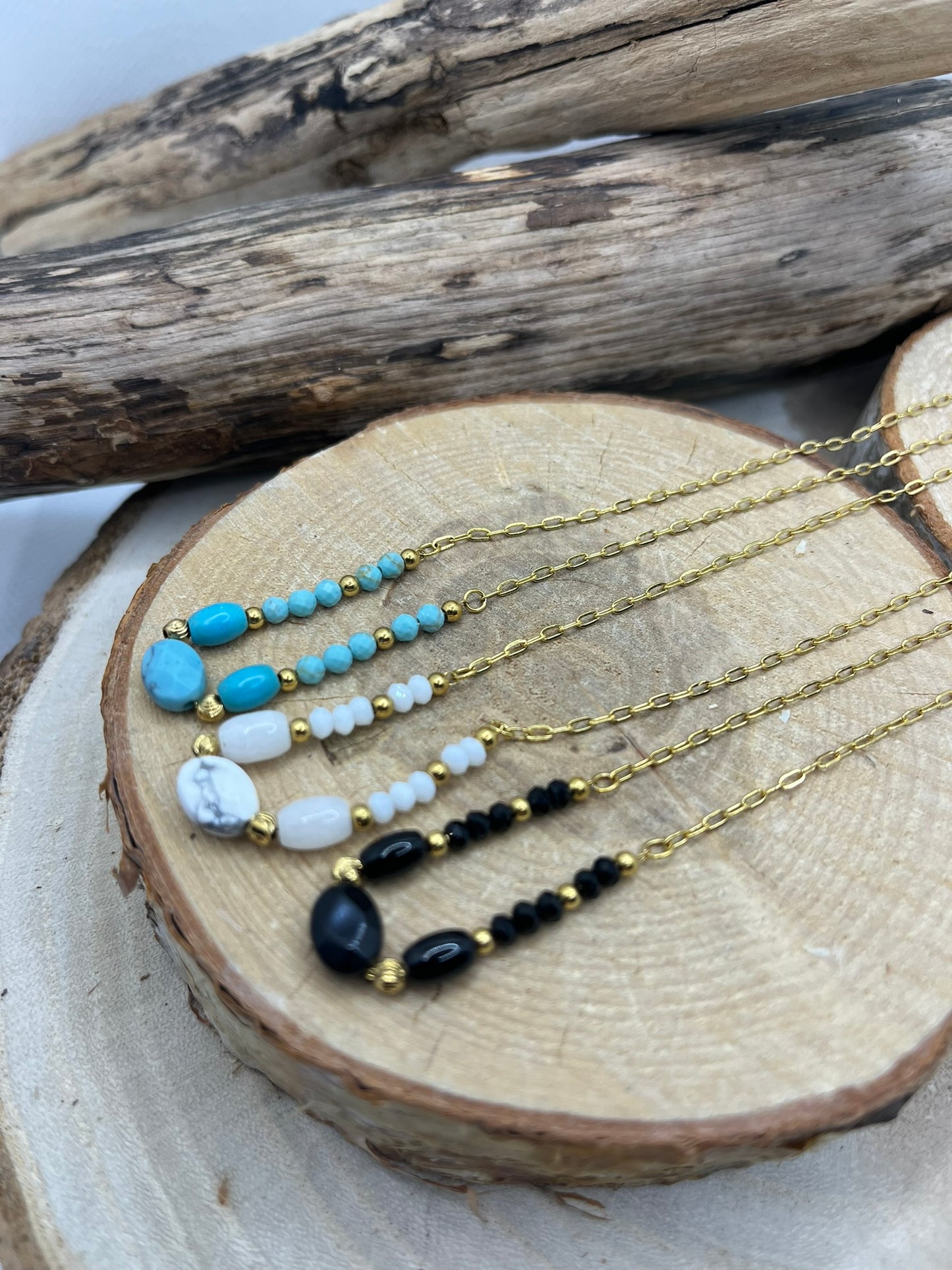 Collier Chaine fine en Acier inoxydable Doré - Perles en Pierres Naturelles