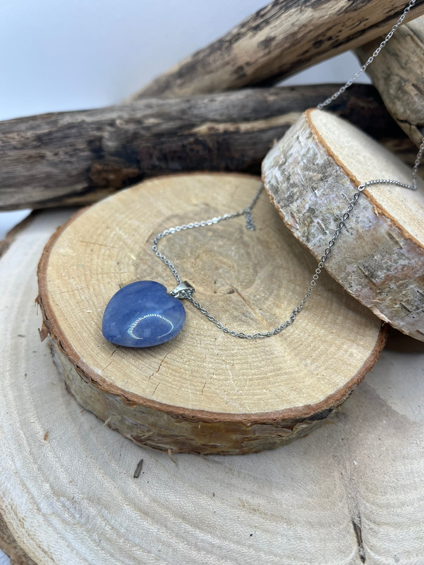 Collier sur Chaine fine  - Pendentif Coeur en Pierre Naturelle Aigue Marine