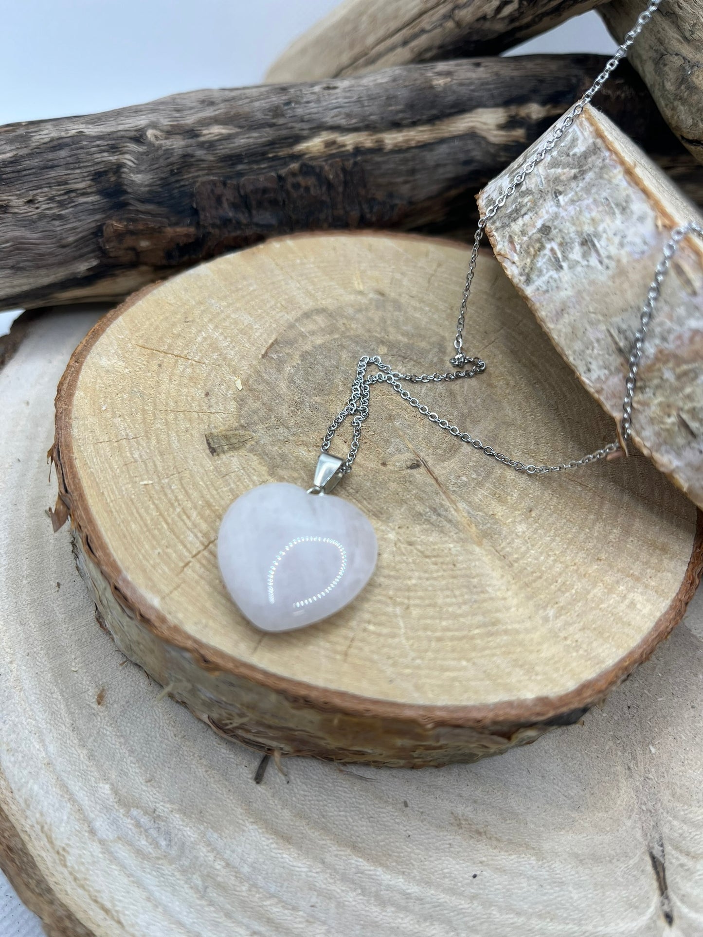 Collier Chaine fine - Pendentif Coeur en Pierre Naturelle Pierre de Lune