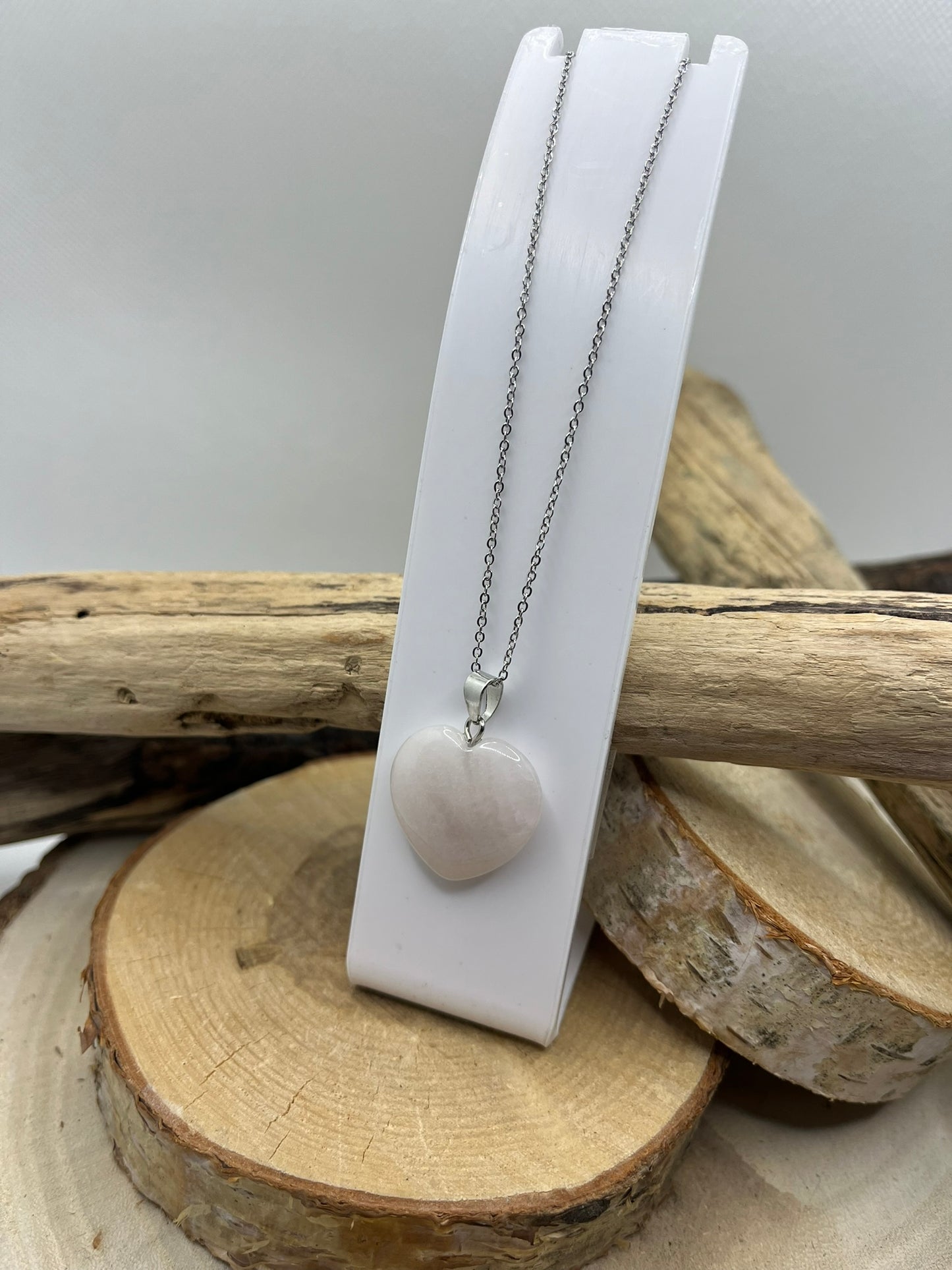 Collier Chaine fine - Pendentif Coeur en Pierre Naturelle Pierre de Lune