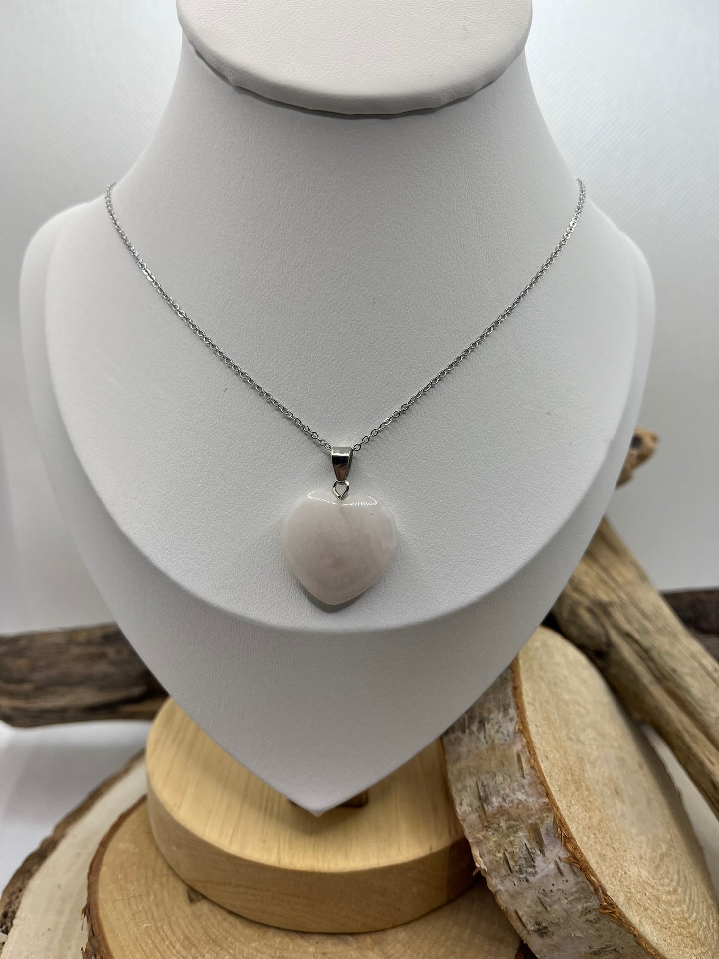 Collier Chaine fine - Pendentif Coeur en Pierre Naturelle Pierre de Lune