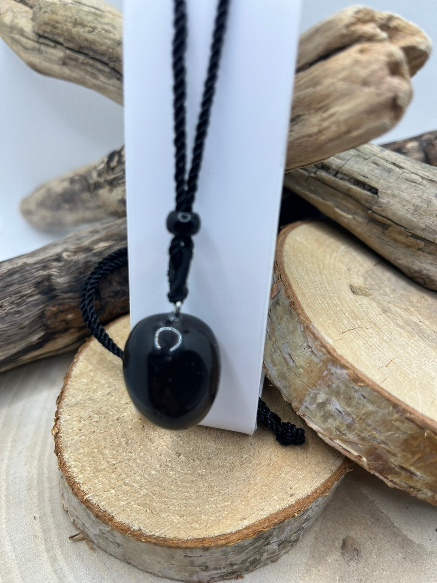 Collier sur cordon Noir Réglable - Pendentif en Pierre Naturelle Obsidienne