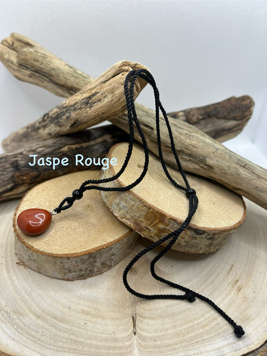 Collier sur Cordon Noir Réglable - Pendentif en Pierre Naturelle Jaspe Rouge