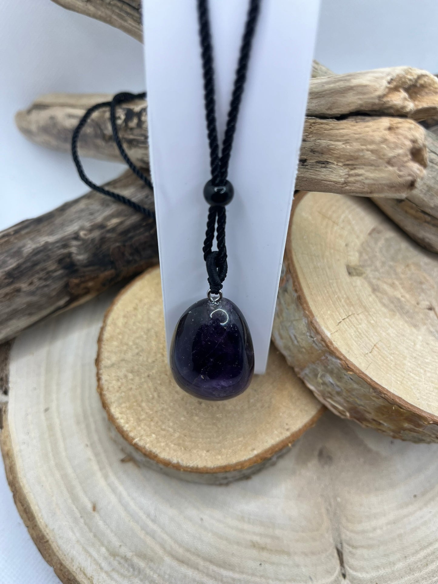 Collier sur cordon Noir réglable - Pendentif en Pierre Naturelle Améthyste