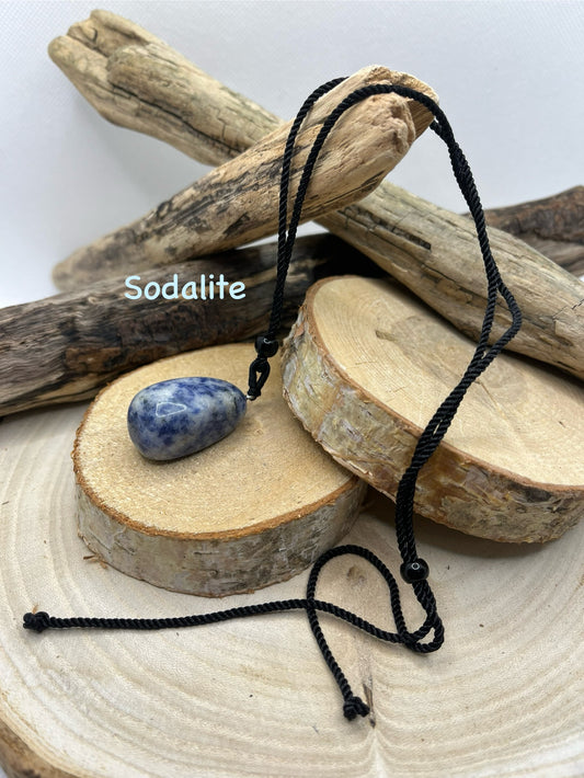 Collier sur cordon noir - Pierre Naturelle Sodalite