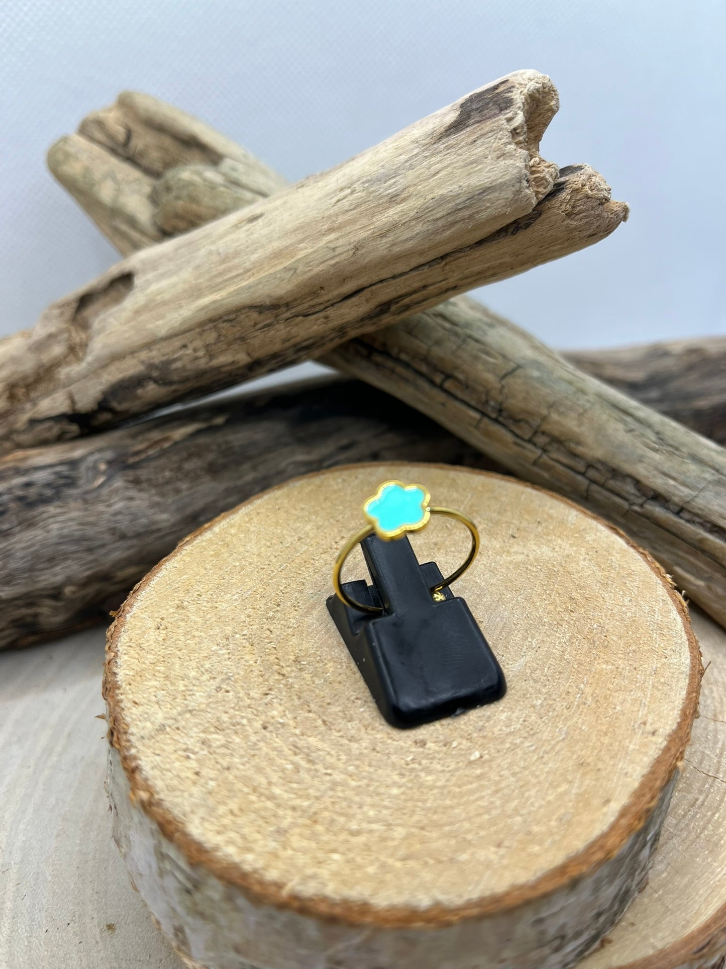 Bague fine ornés d'une fleur en Acier inoxydable ajustable - Doré