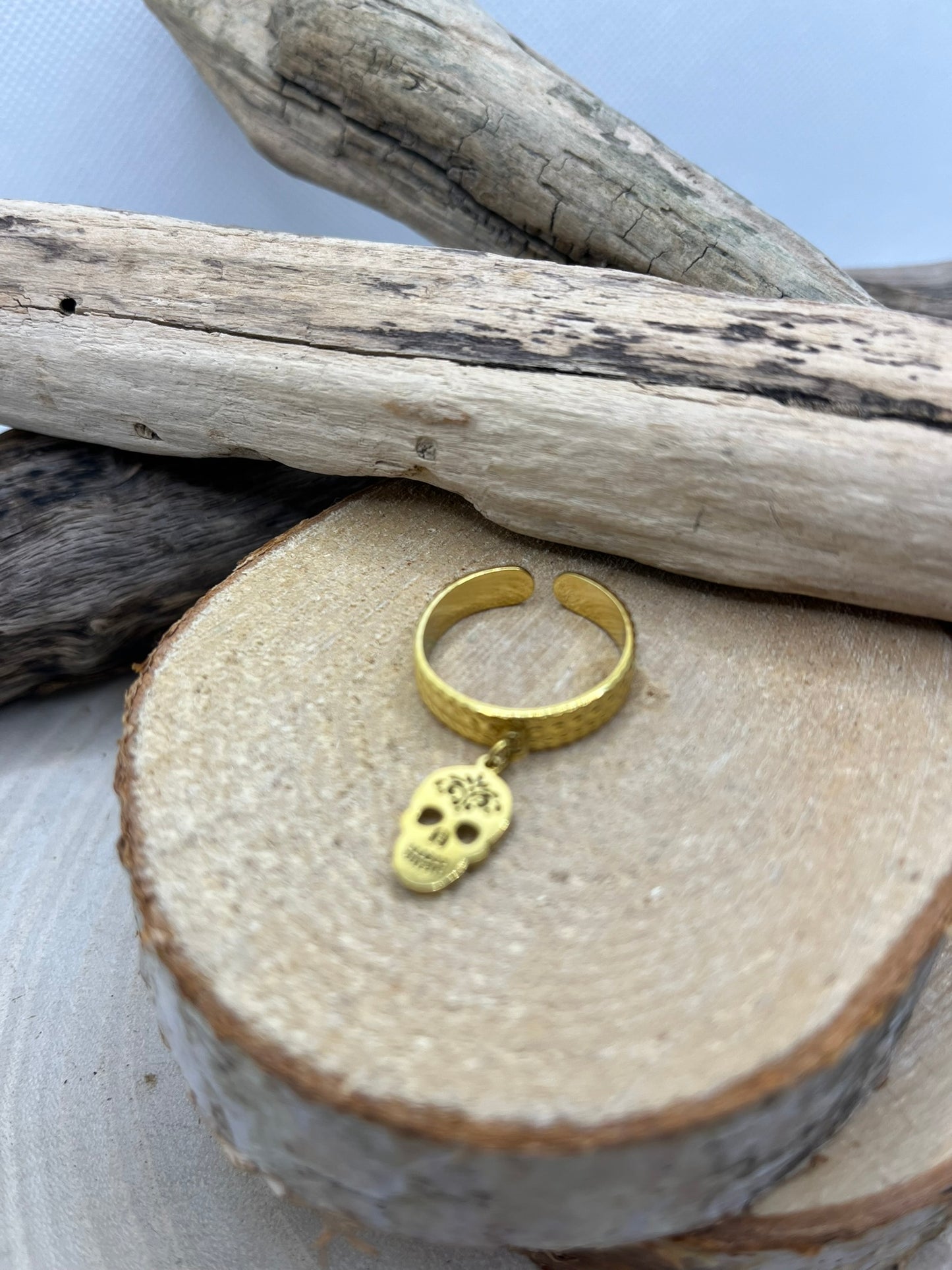Bague en Acier Inoxydable ajustable mode Pendentif Tête de Mort - Doré