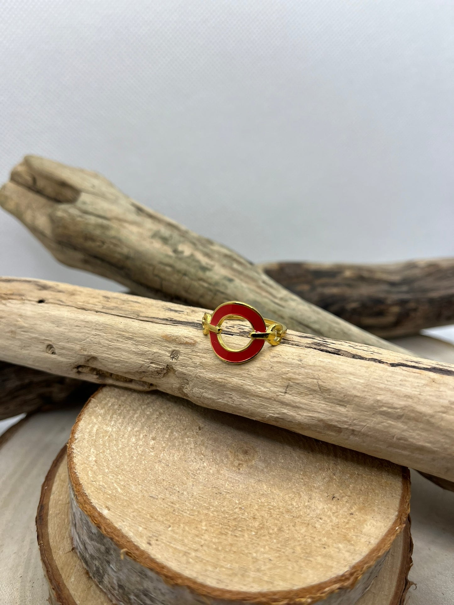 Bague en Acier inoxydable ajustable Orné d'un anneau rouge - Doré