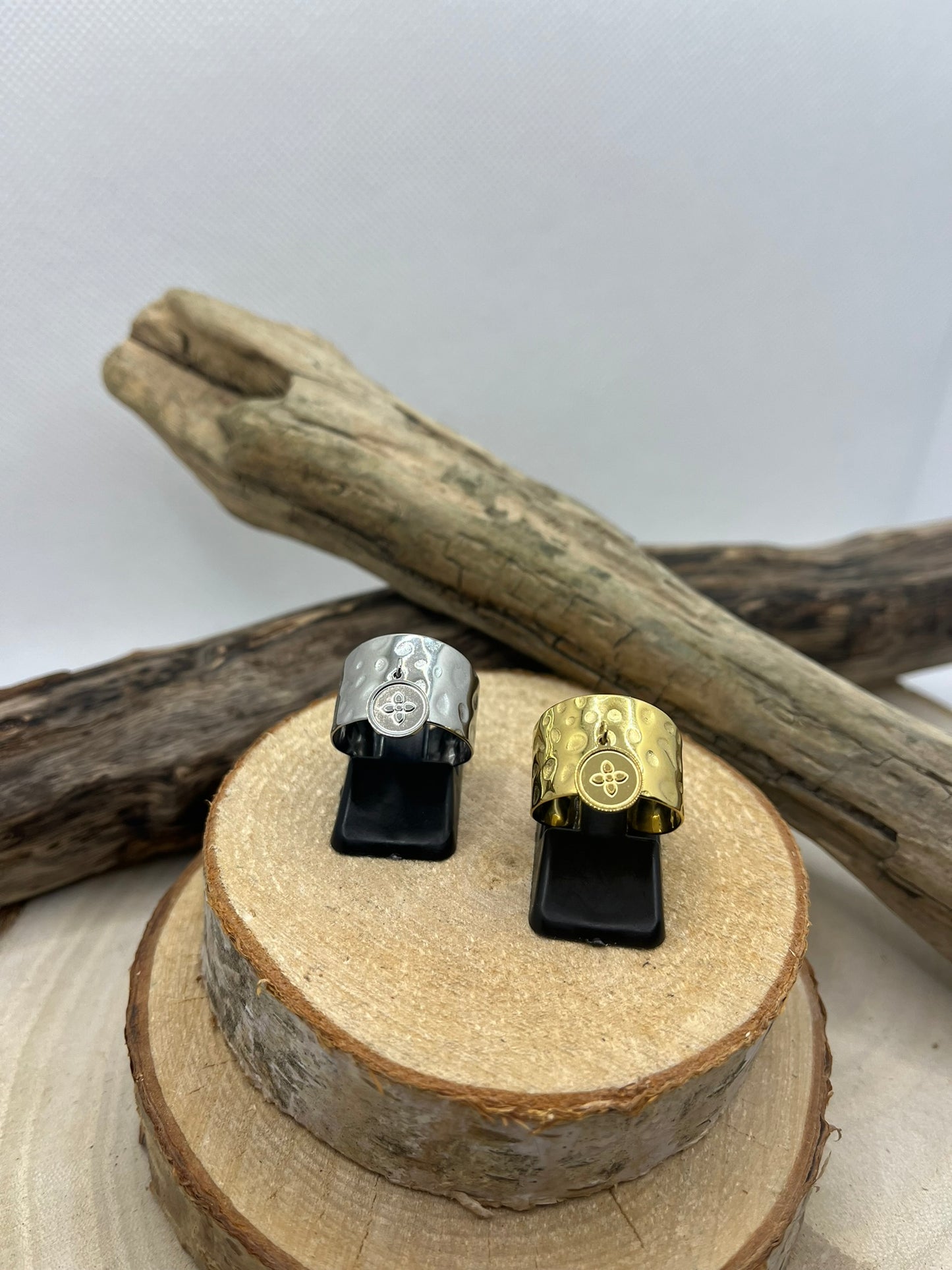 Bague Large mode en Acier inoxydable ajustable avec pendentif - Doré ou en Argenté