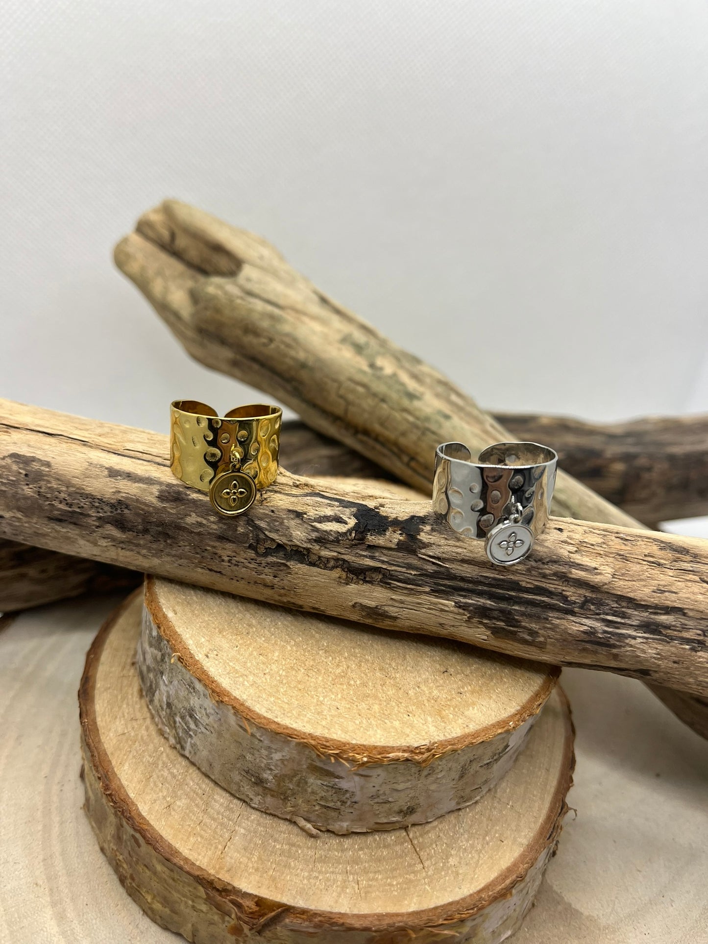 Bague Large mode en Acier inoxydable ajustable avec pendentif - Doré ou en Argenté