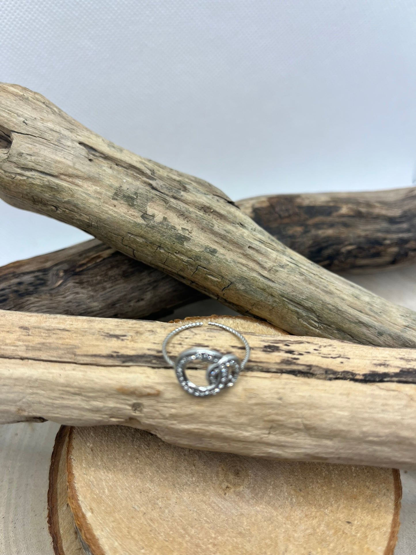 Bague en Acier inoxydable Ajustable anneaux crosés orné de strass - Doré ou en Argenté
