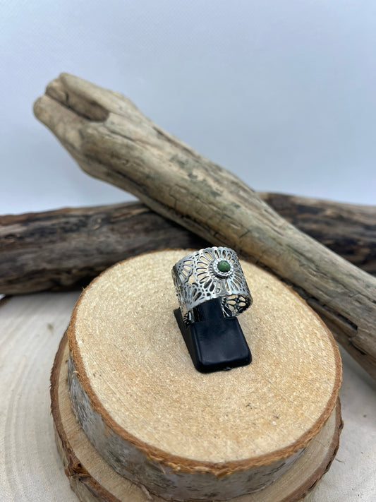 Bague large en Acier inoxydable ajustable mode et sa petite perles verte - Argenté