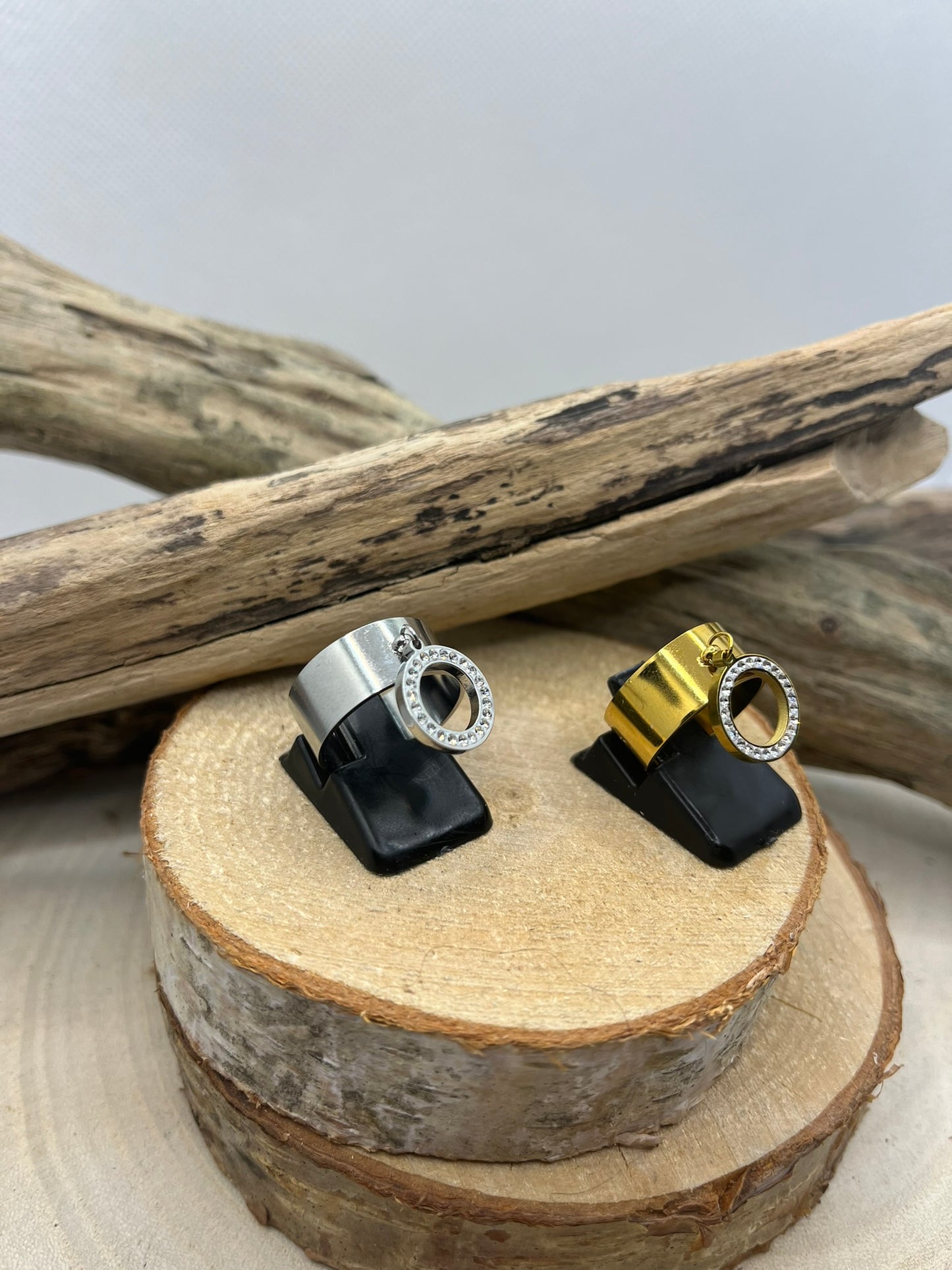 Bague en Acier Inoxydable tendance mode Ajustable - En Doré ou en Argenté