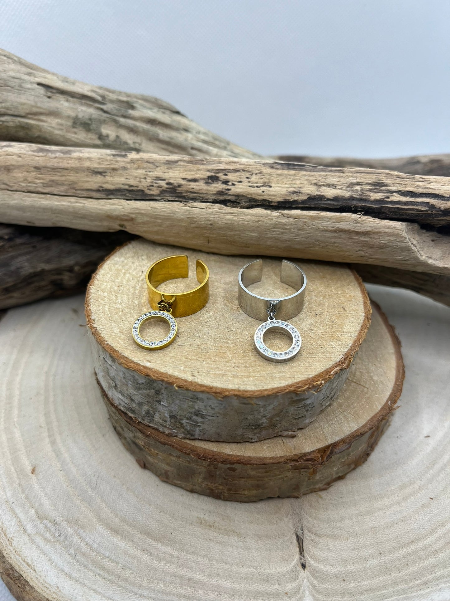 Bague en Acier Inoxydable tendance mode Ajustable - En Doré ou en Argenté