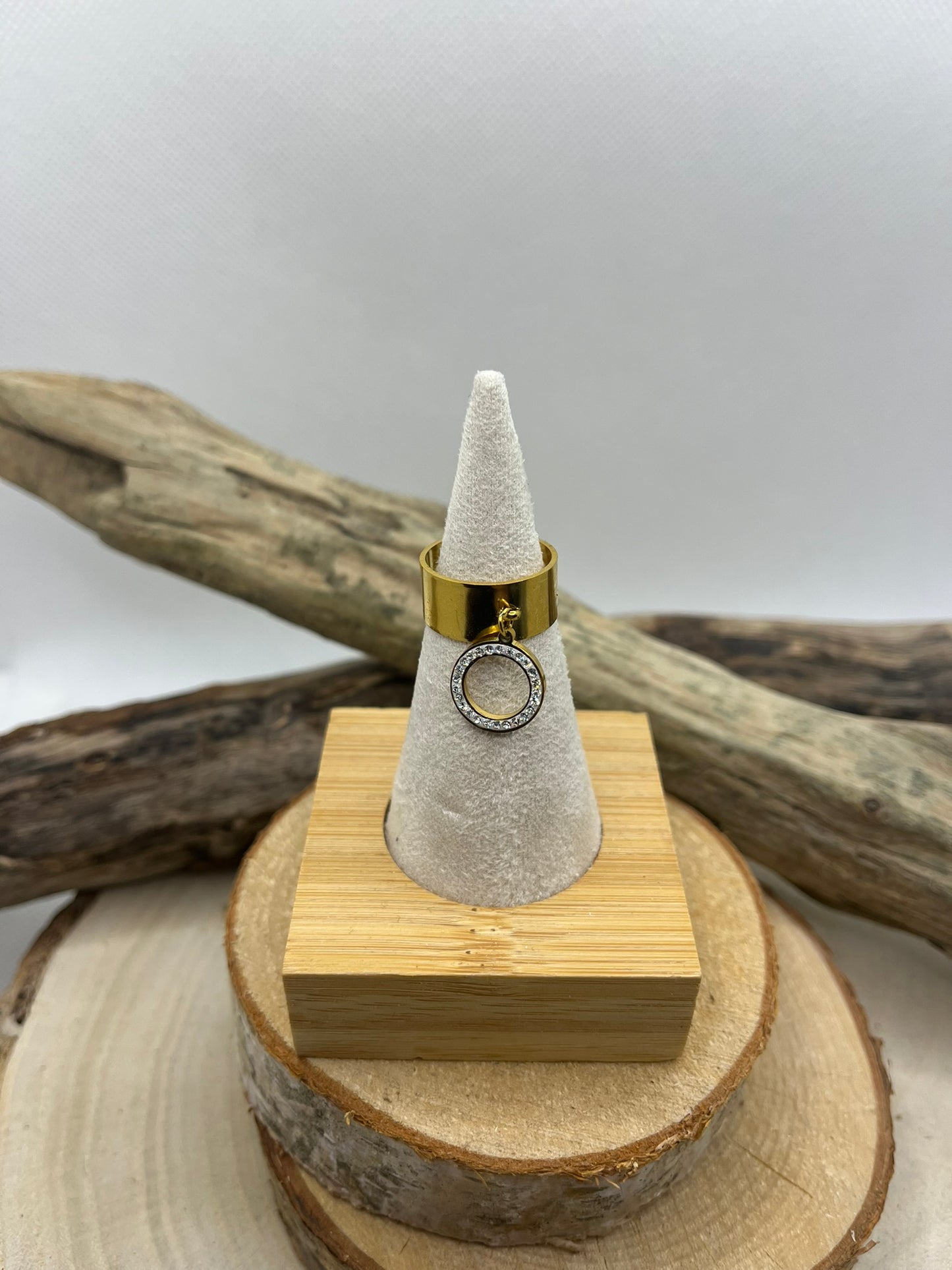 Bague en Acier Inoxydable tendance mode Ajustable - En Doré ou en Argenté