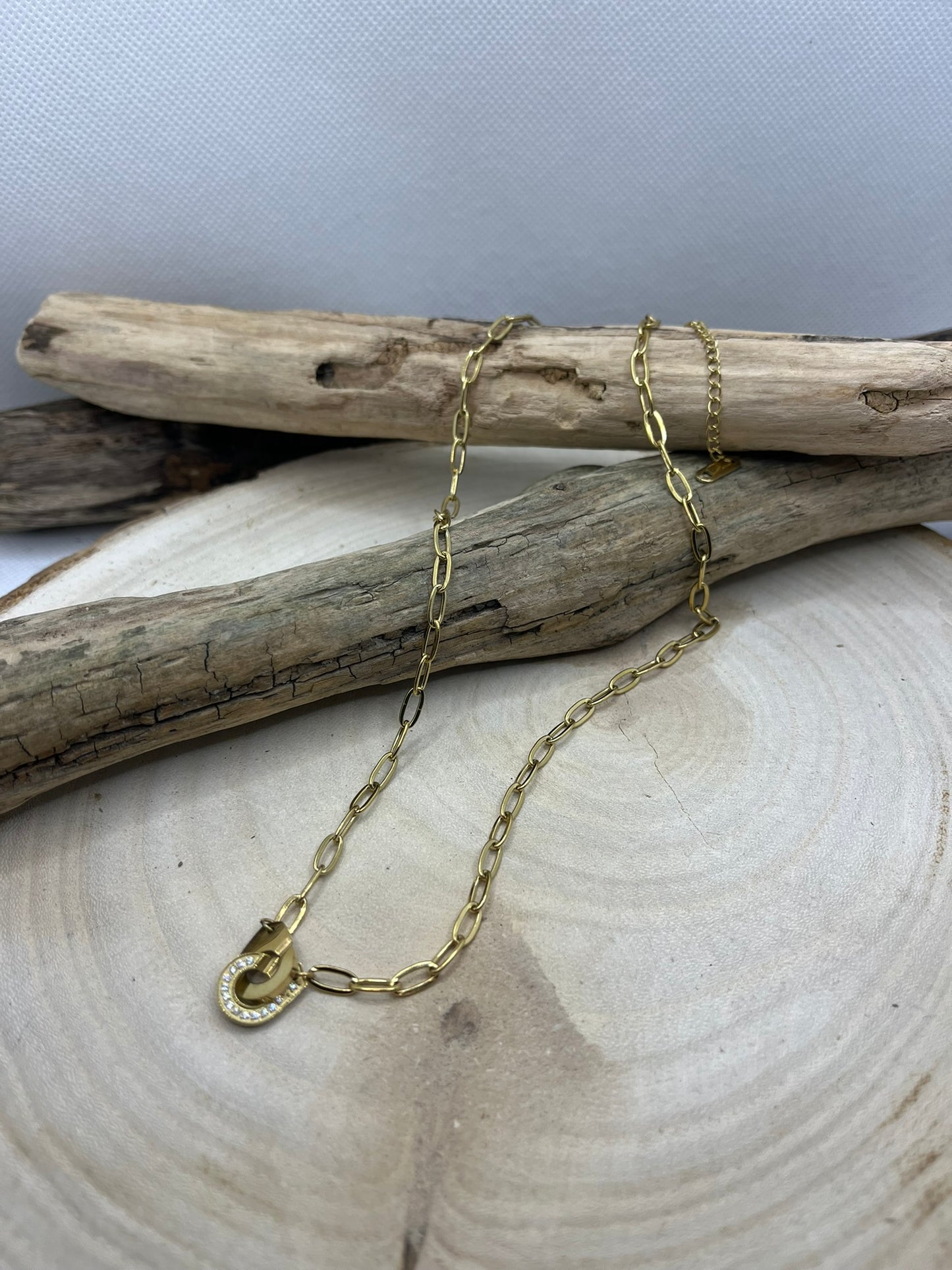 Collier Chaine Maillon élégant - Style pendentif anneau croisée avec strass - Acier inoxydable doré
