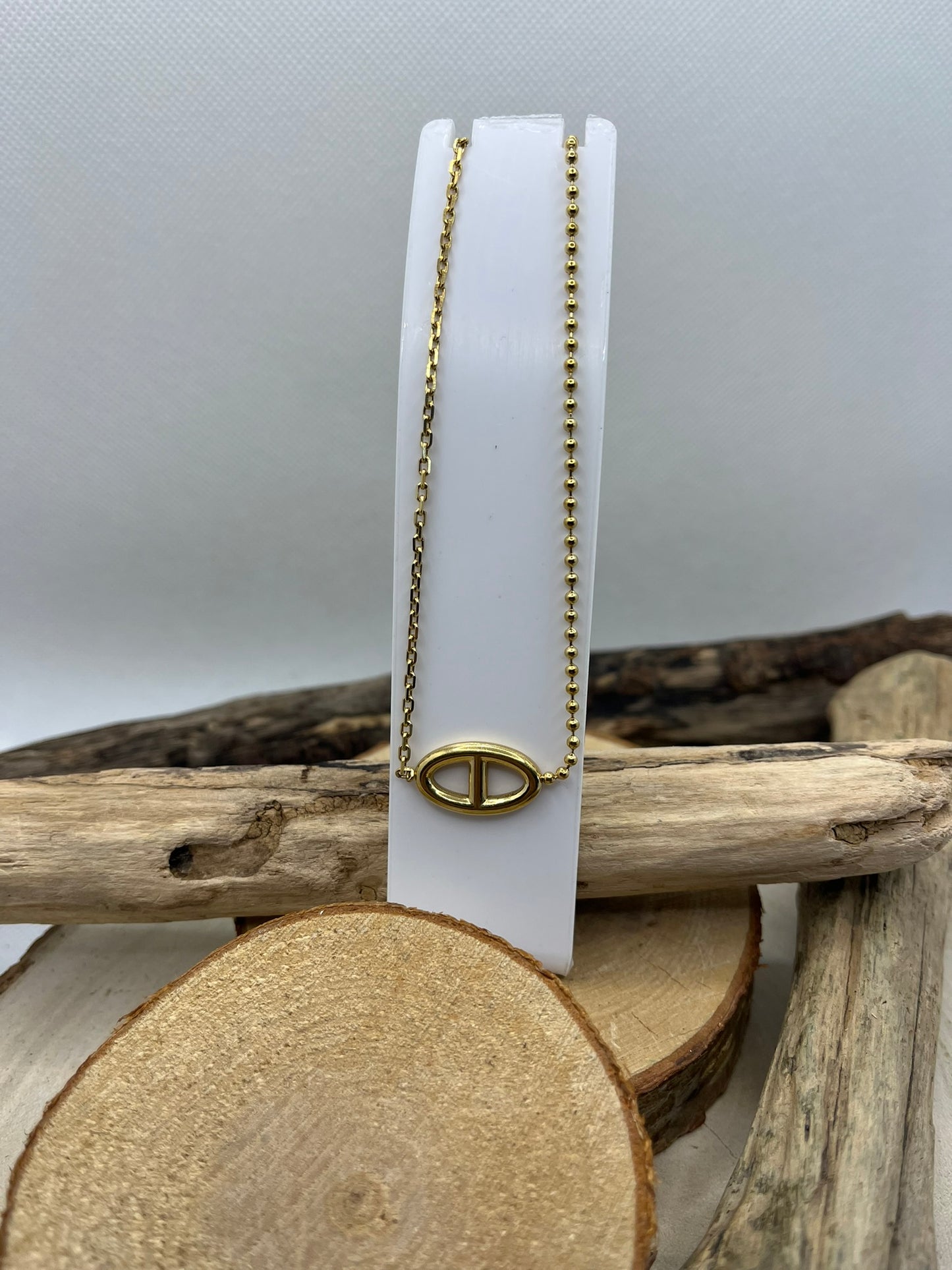 Collier Chaine fine élégant - pendentif style Agrafe - Acier inoxydable dorée ou en Argenté