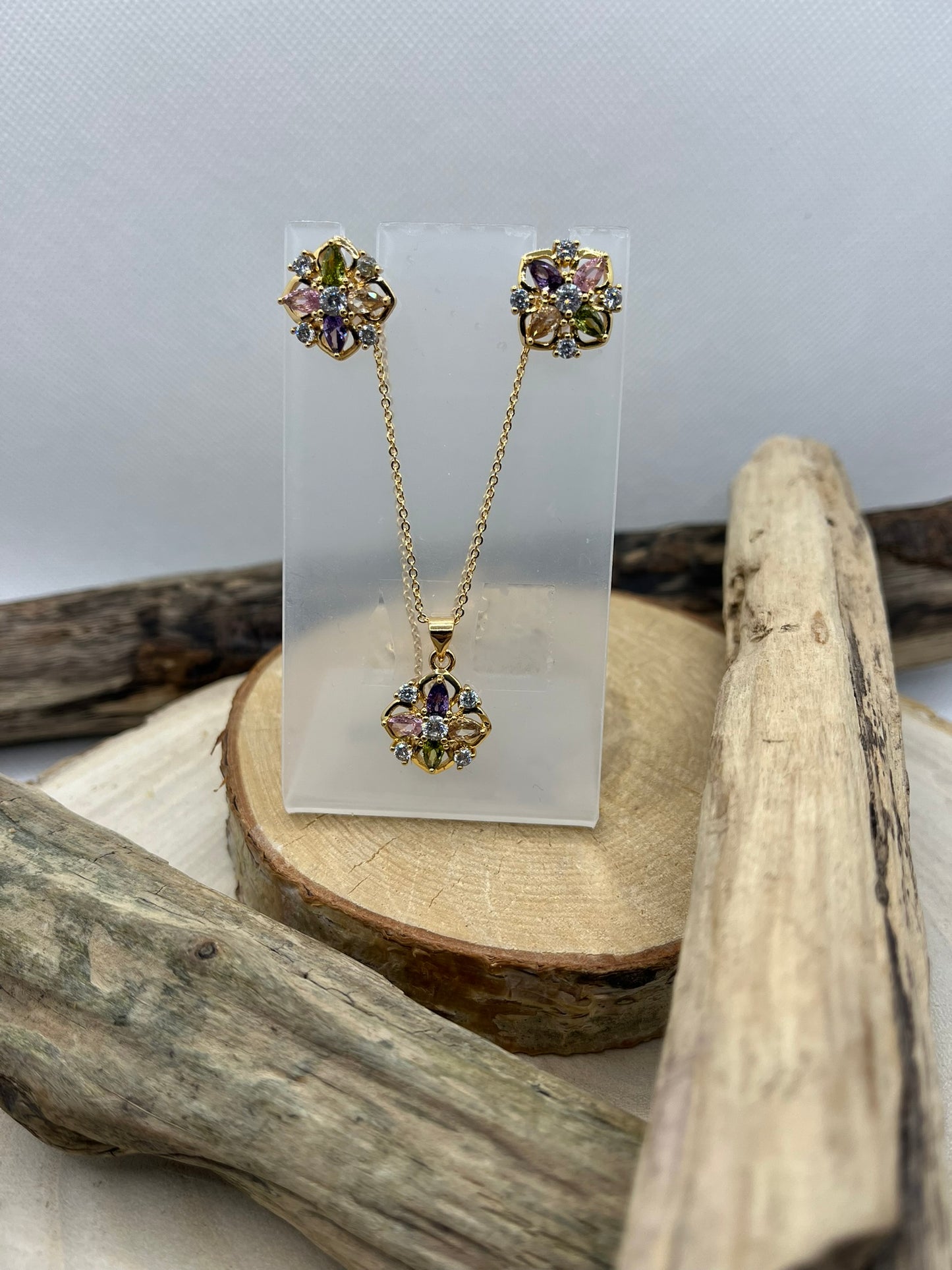 Ensemble Bijoux Femme - Collier chaine + Boucles d'oreilles pendentif fleur ornés de strass - Acier inoxydable Doré