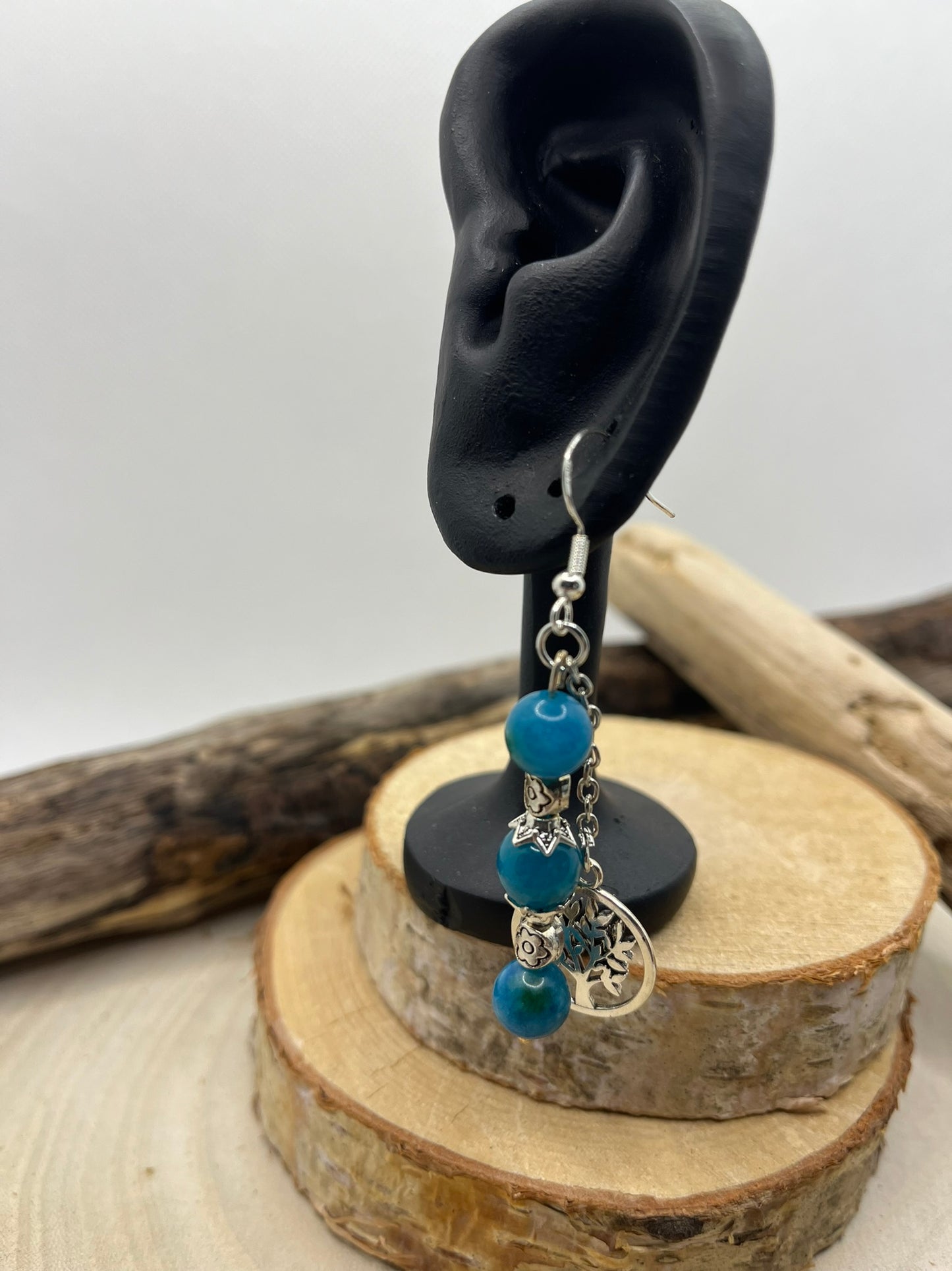 Boucles d'oreilles Pendante en Apatite Bleu et un Pendentif Arbre de vie
