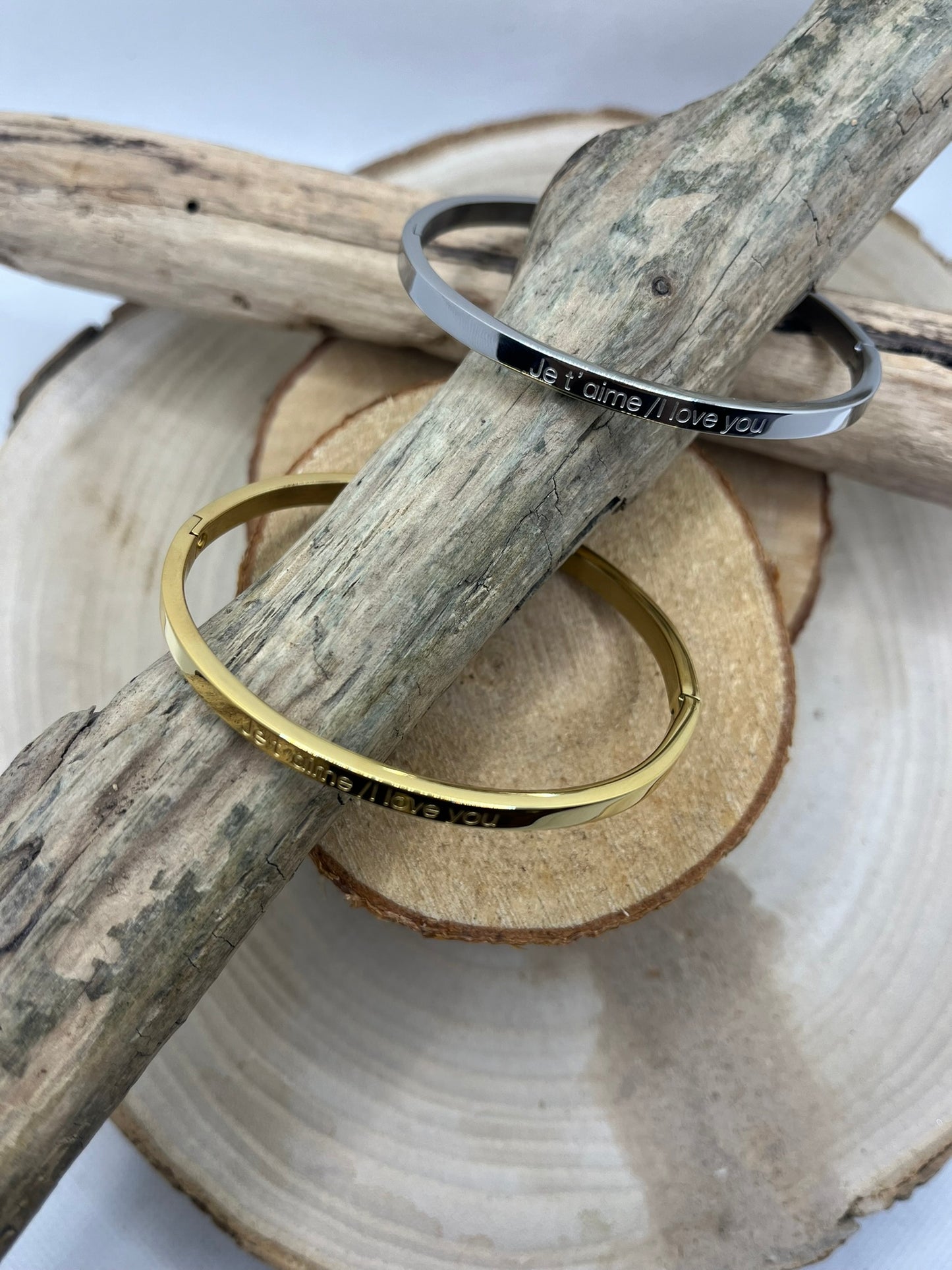 Bracelet jonc à méssage ( Je t'aime / I Love You ) Acier inoxydable Doré ou en Argenté