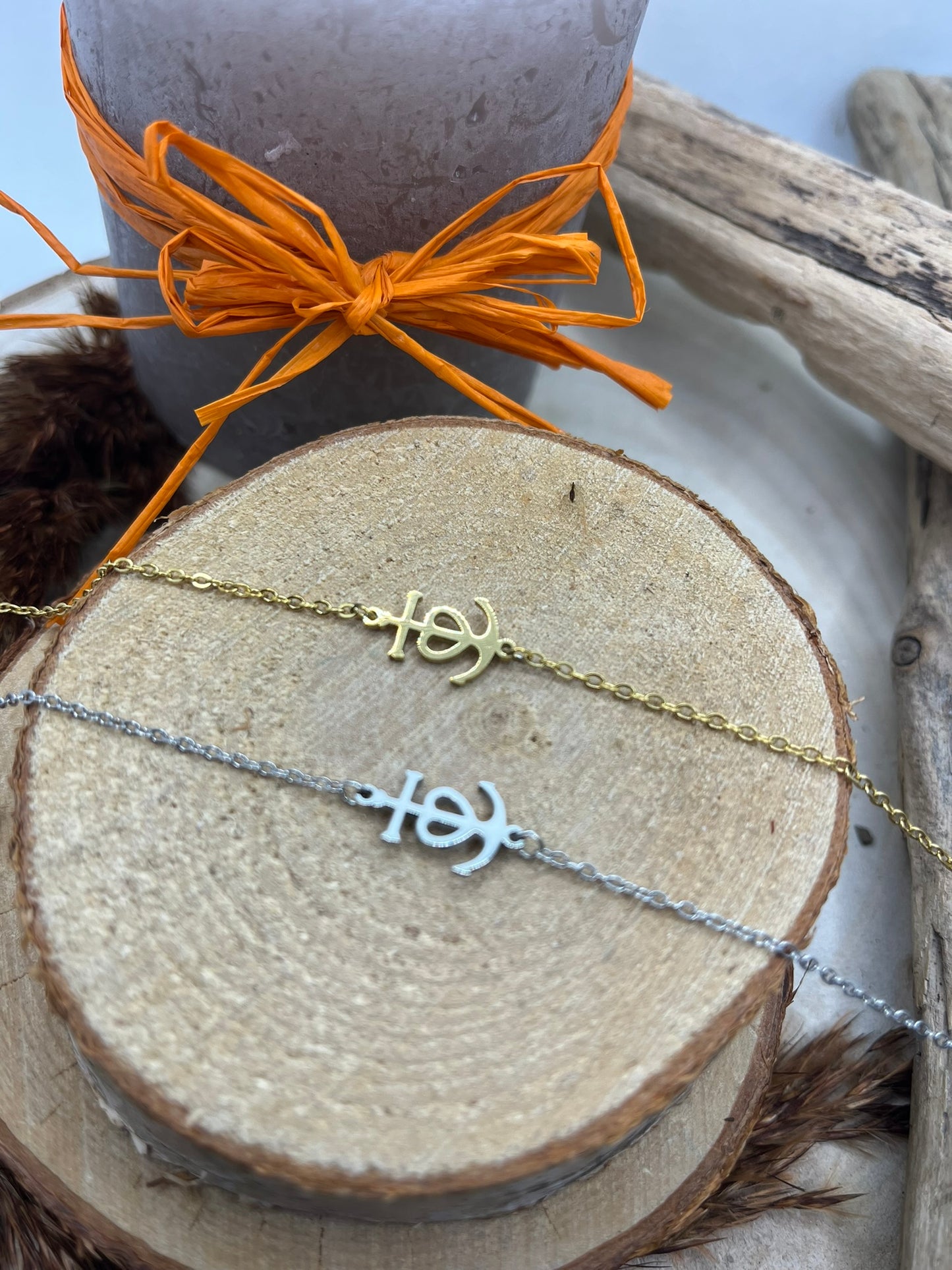 Bracelet chaine fine Croix de camargue - Acier inoxydable Doré ou en Argenté
