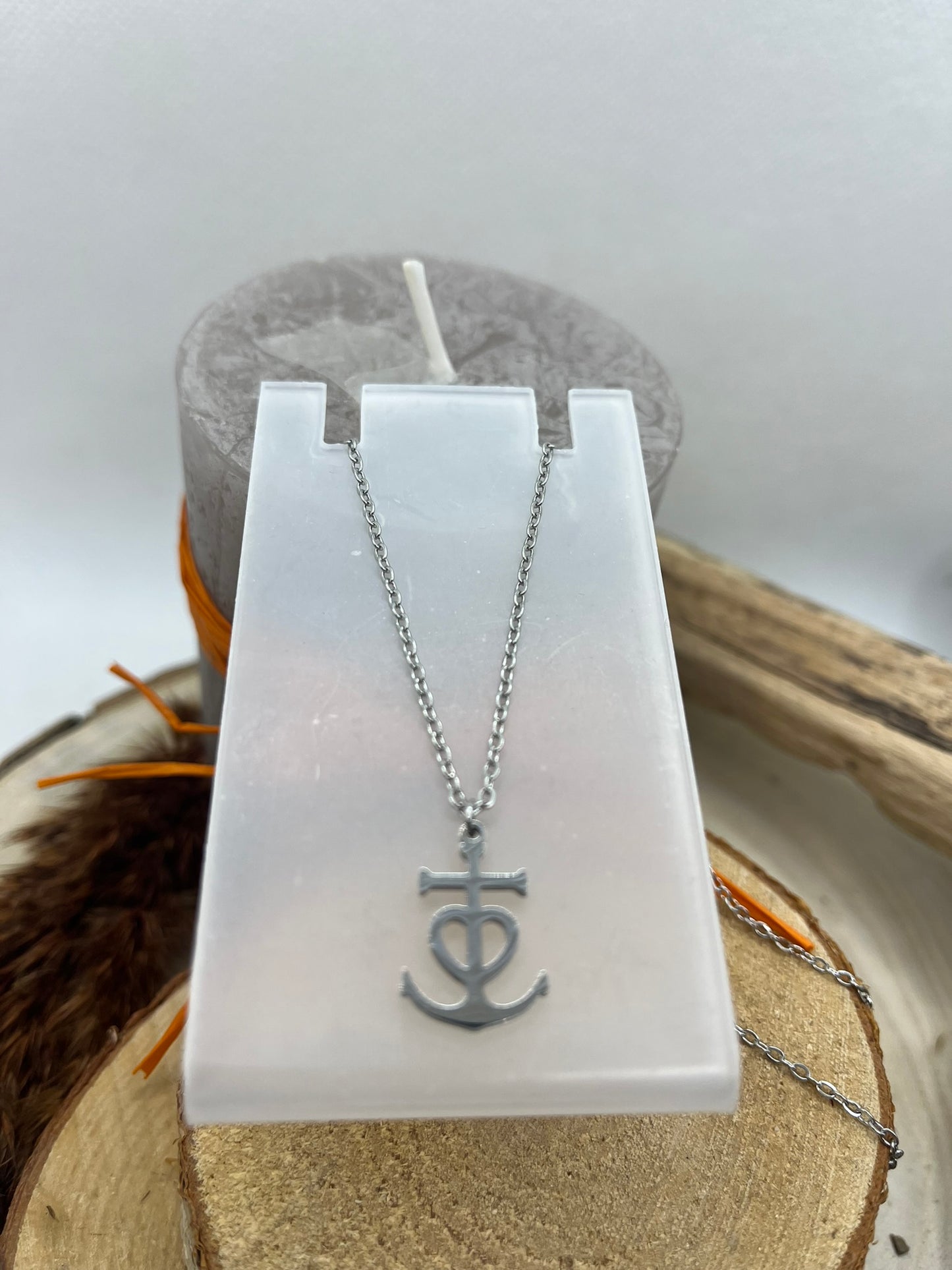 Collier chaine fine Pendentif Crois de Camargue - Acier inoxydable Doré ou en argenté