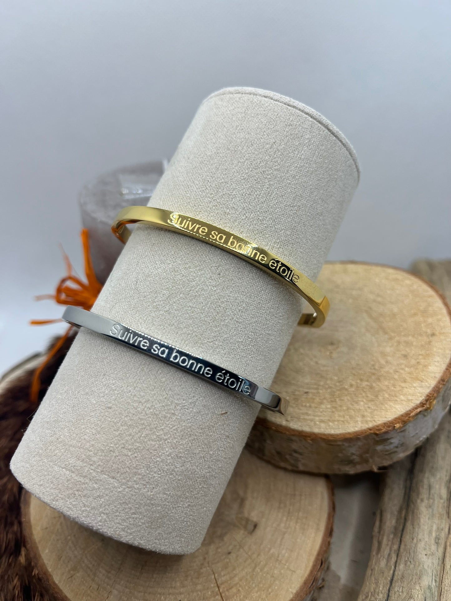 Bracelet Jonc à message ( Suivre ma bonne étoile ) Acier inoxydable doré ou en argenté