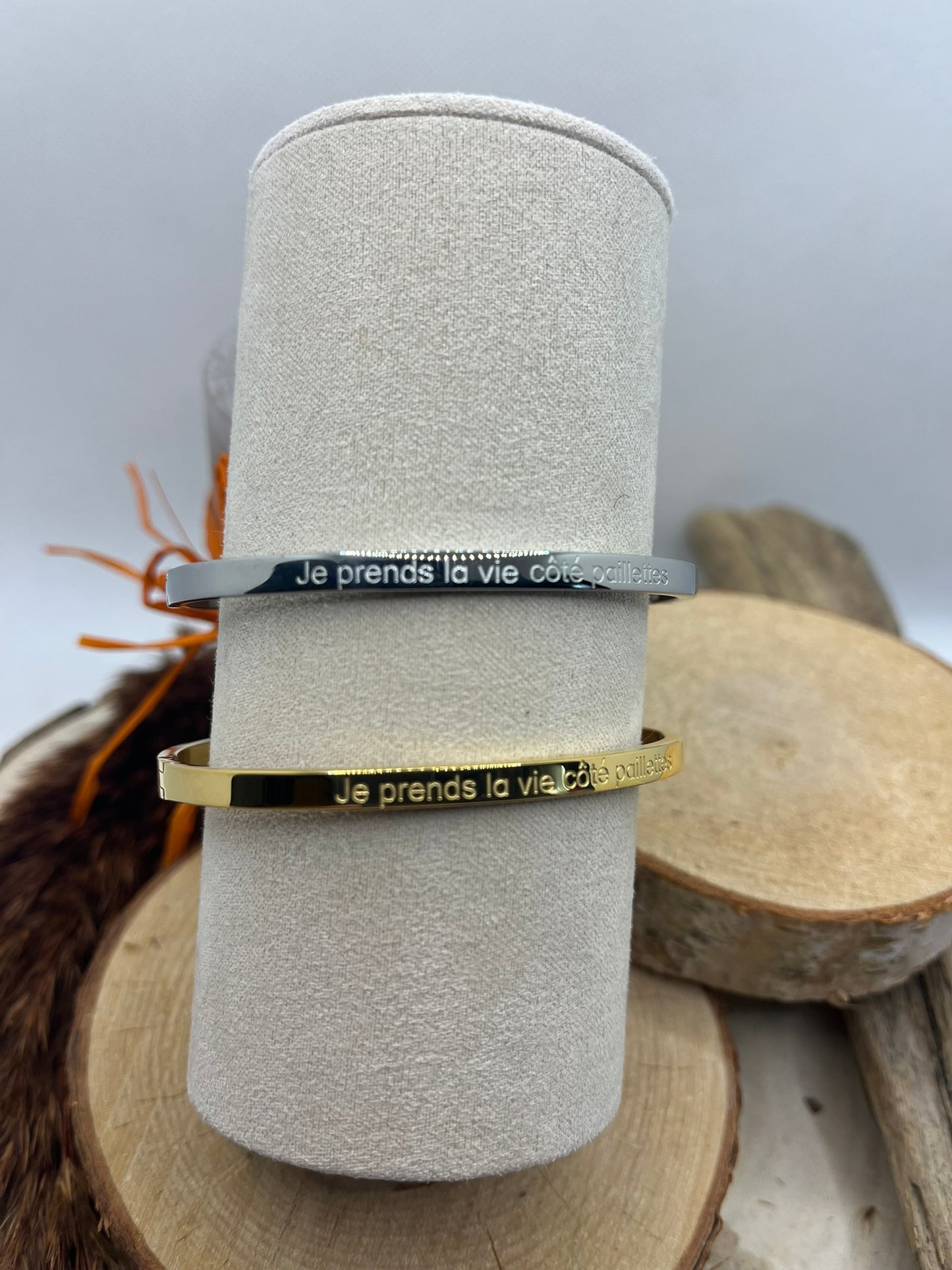 Bracelet Jonc à message ( Je prends la vie côté paillettes ) Acier inoxydable Doré ou en argenté