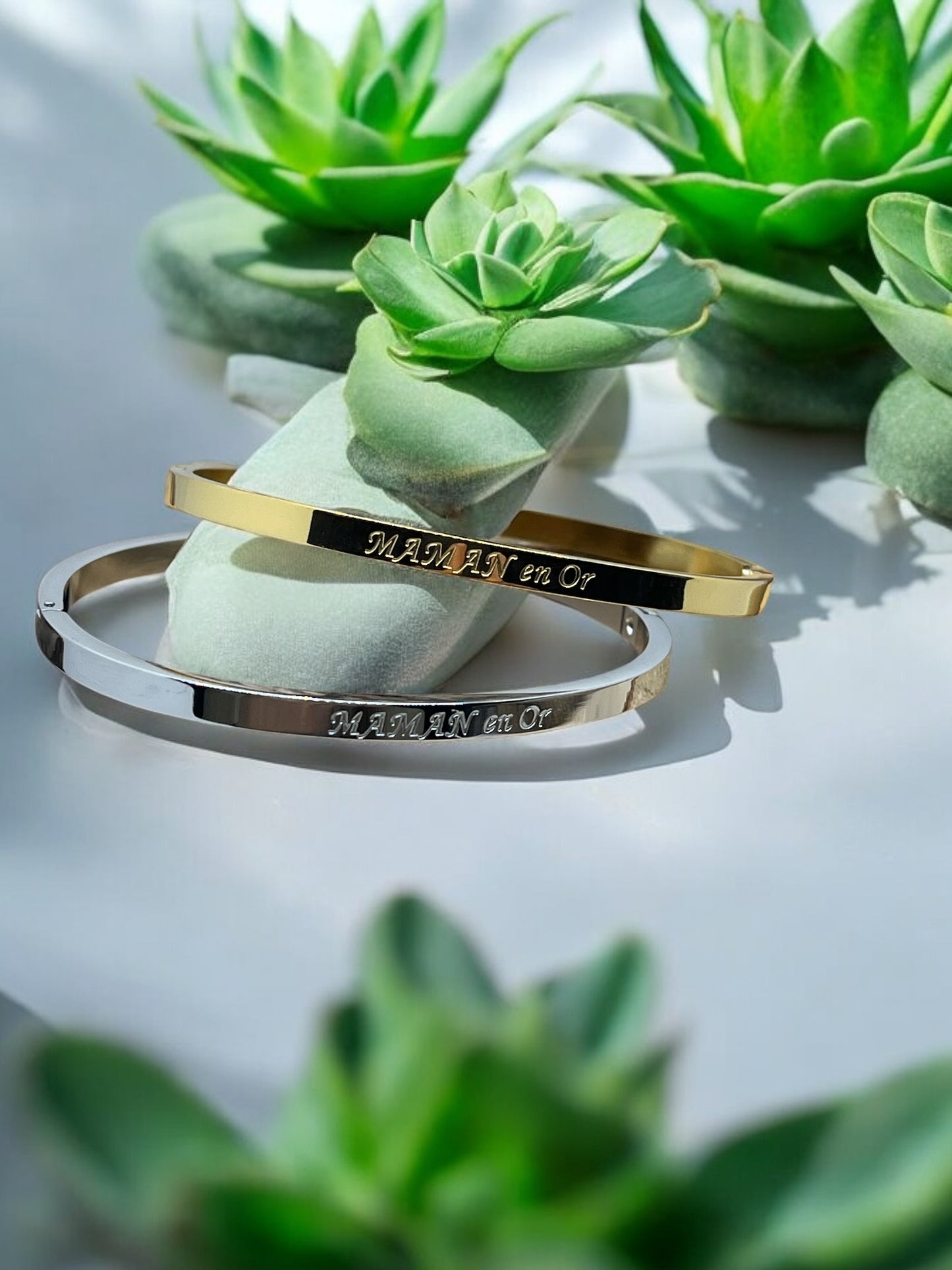 Bracelet Jonc à message ( Maman en Or ) Acier inoxydable doré ou en argenté