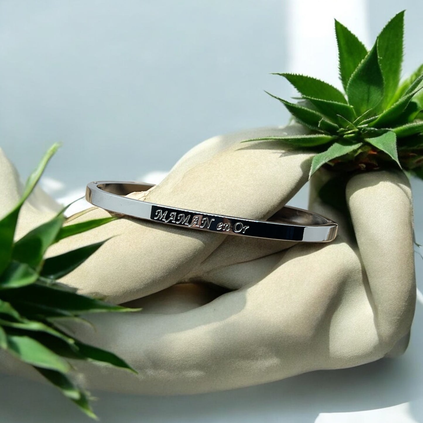 Bracelet Jonc à message ( Maman en Or ) Acier inoxydable doré ou en argenté