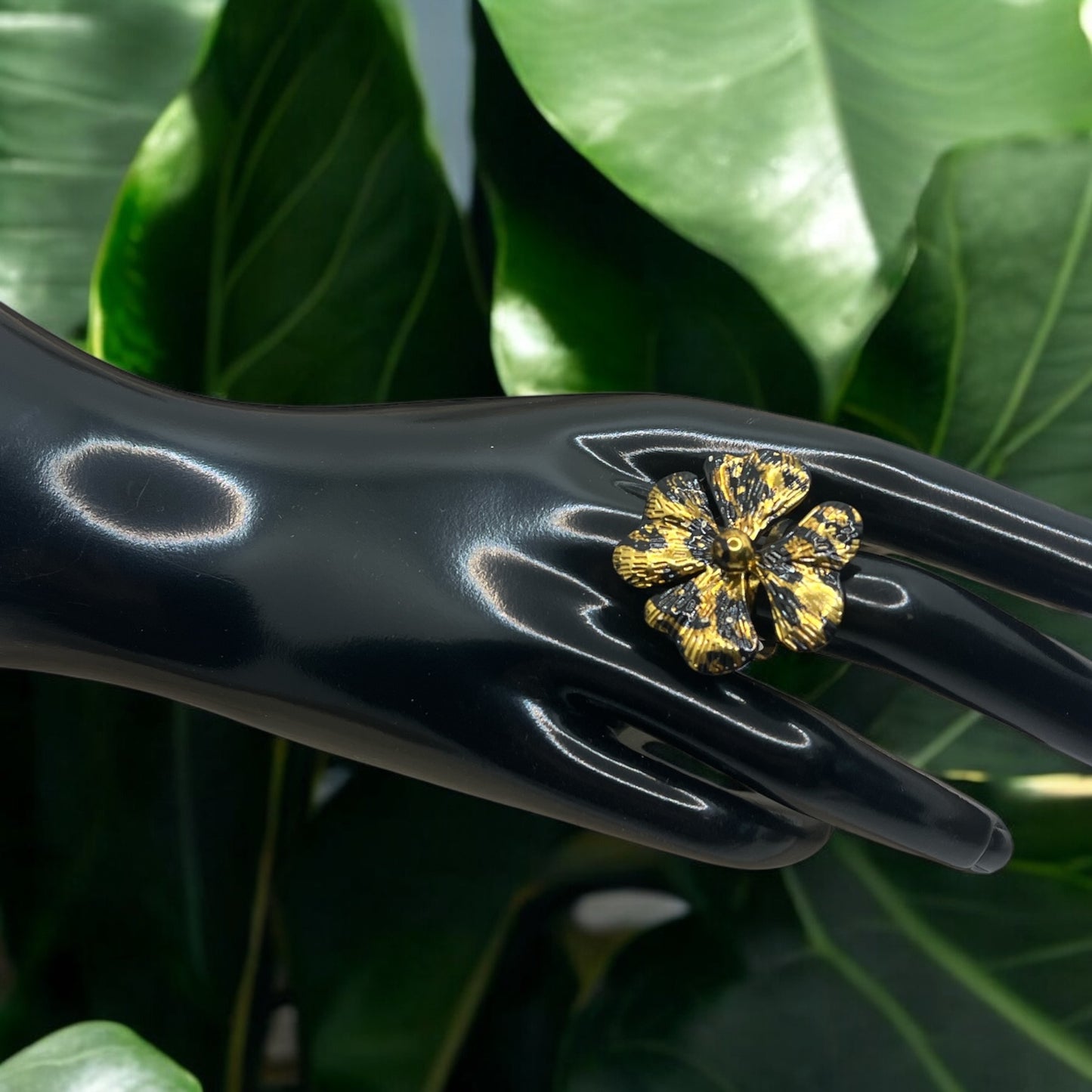 Bague Fleur Léopard - Acier inoxydable - Ajustable